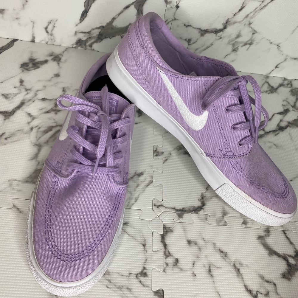 Mens Purple Nike zoom air Janoski Size 10